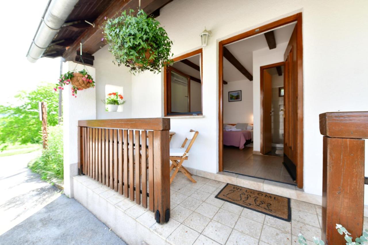 Guest House Family Dukic Rakovica Exterior foto